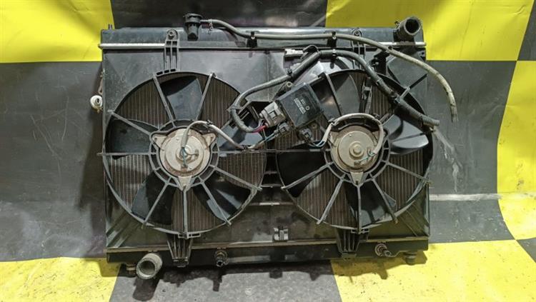 Радиатор основной Ниссан Фуга в Нефтеюганске 105359