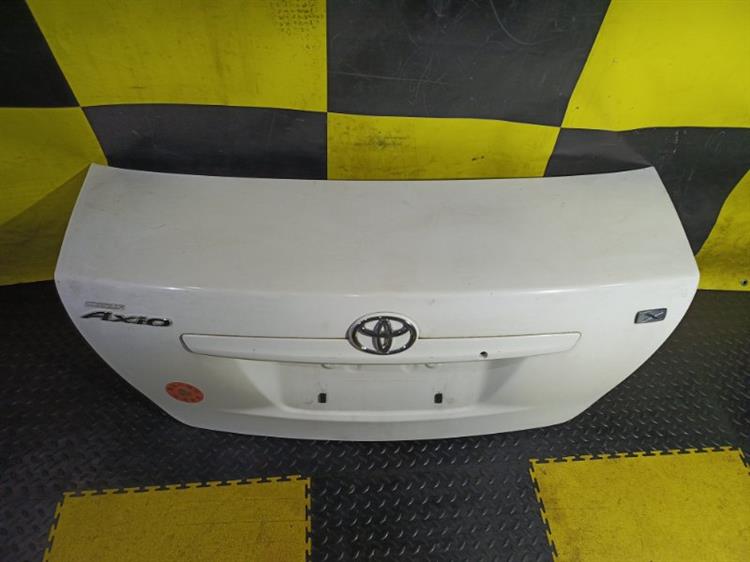 Крышка багажника Тойота Королла Аксио в Нефтеюганске 112028