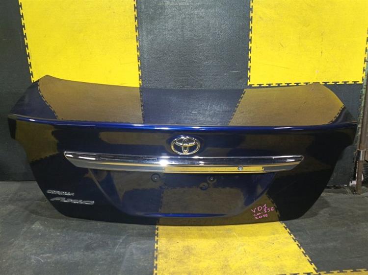 Крышка багажника Тойота Королла Аксио в Нефтеюганске 113111