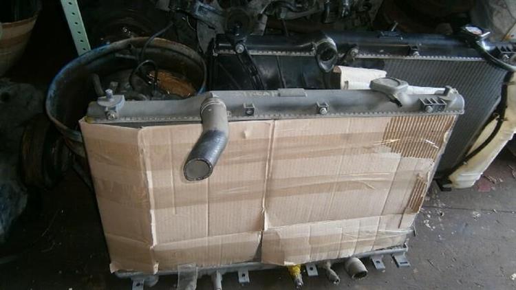 Радиатор основной Хонда Стрим в Нефтеюганске 11958