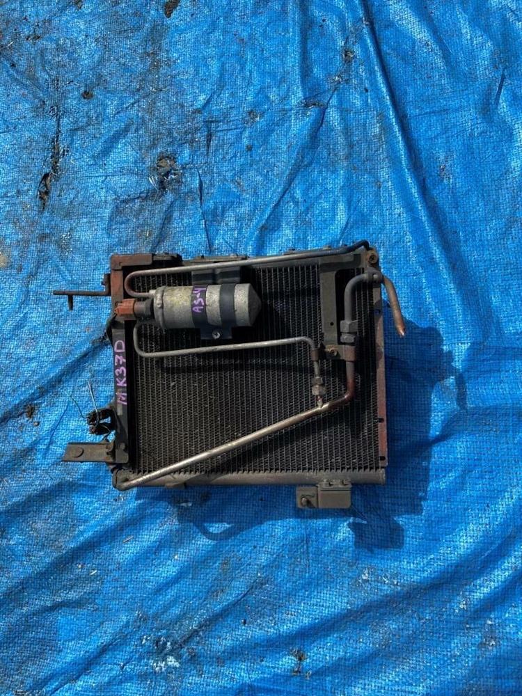 Радиатор кондиционера Ниссан Дизель в Нефтеюганске 215602
