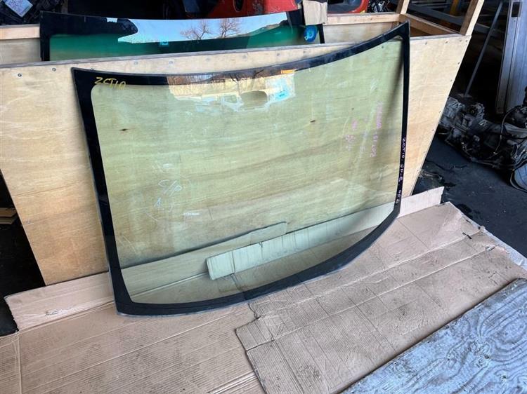 Лобовое стекло Тойота Опа в Нефтеюганске 236541