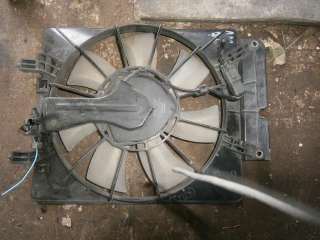 Диффузор радиатора Хонда СРВ в Нефтеюганске 24032