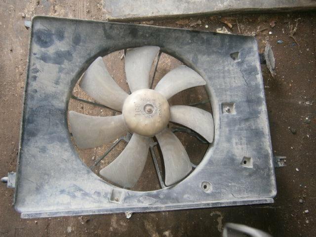 Диффузор радиатора Хонда Джаз в Нефтеюганске 24051