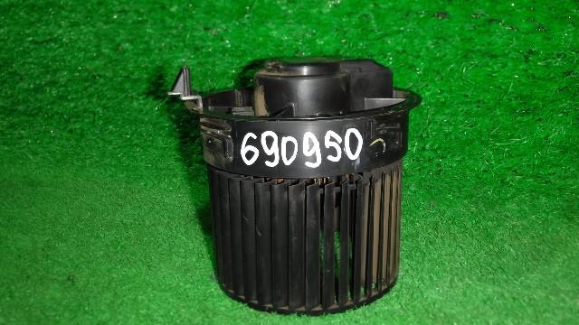 Мотор печки Ниссан Куб в Нефтеюганске 2437731