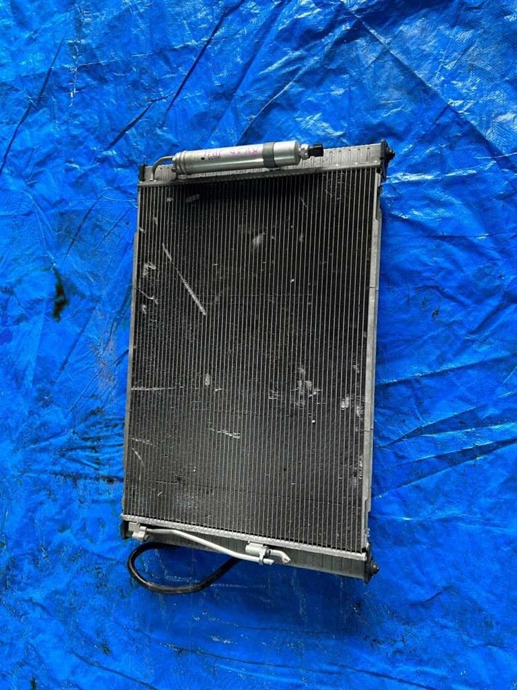 Радиатор кондиционера Ниссан Скайлайн в Нефтеюганске 245918