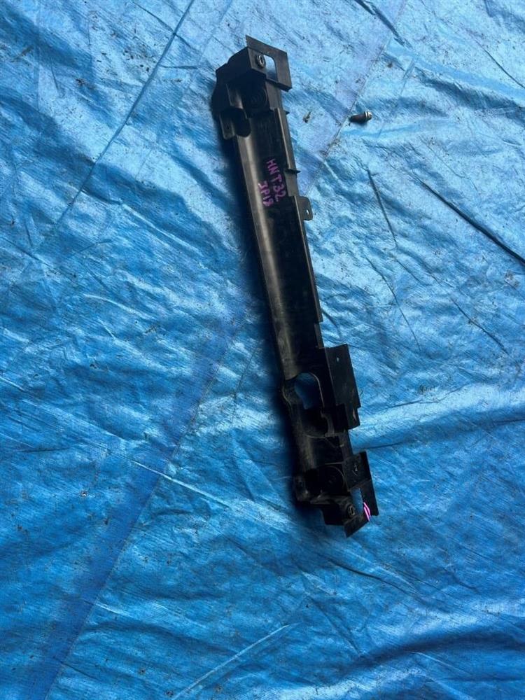 Рамка радиатора Ниссан Х-Трейл в Нефтеюганске 259800