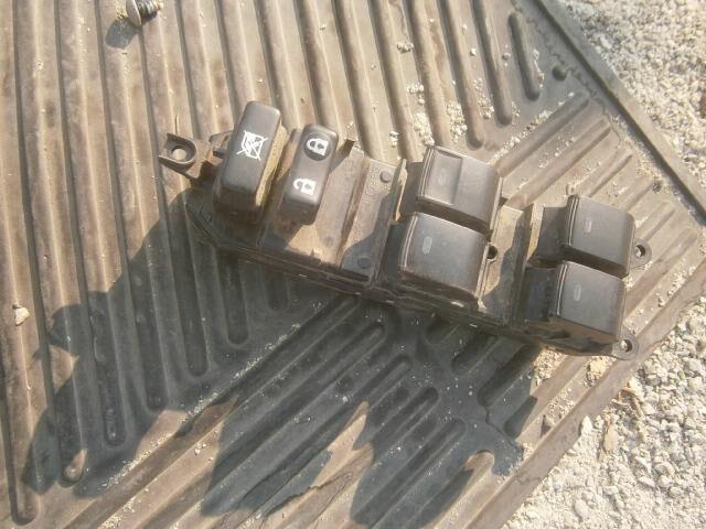 Блок упр. стеклоподъемниками Тойота Королла Аксио в Нефтеюганске 37596