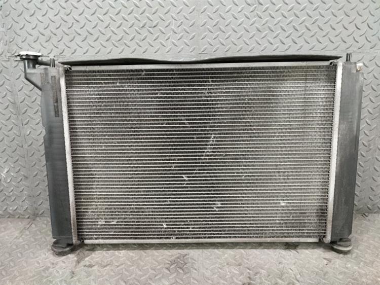 Радиатор основной Тойота Виш в Нефтеюганске 431311