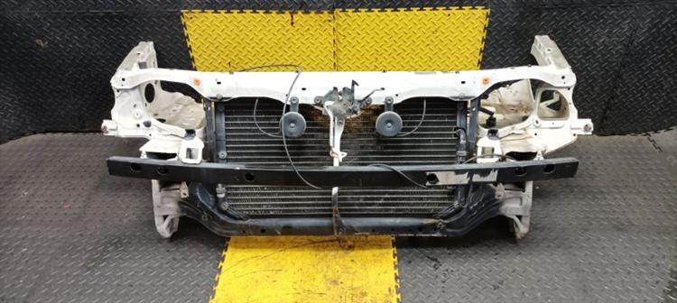 Рамка радиатора Тойота Карина в Нефтеюганске 893511